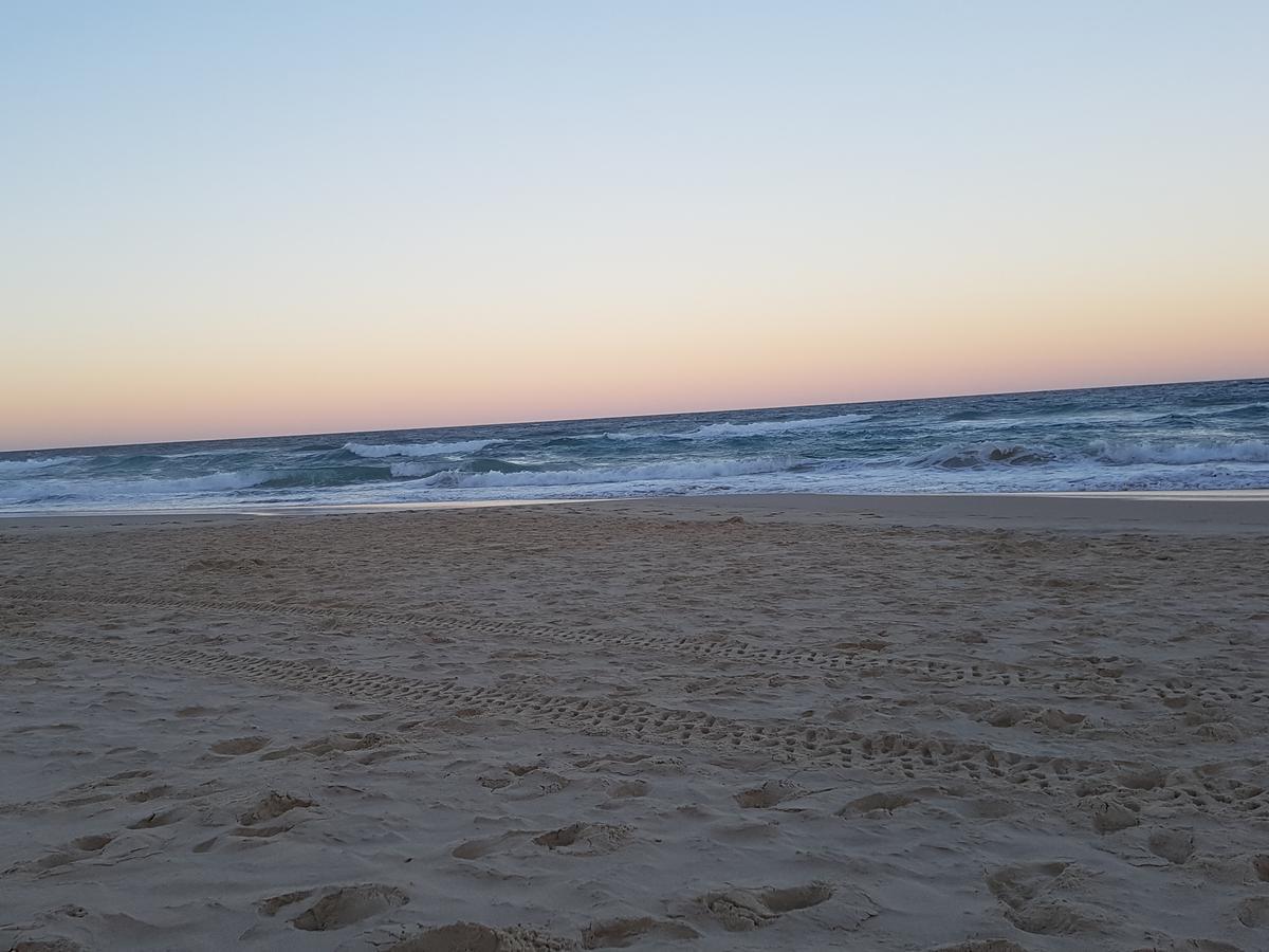 The Sands Surfers Paradise Extérieur photo