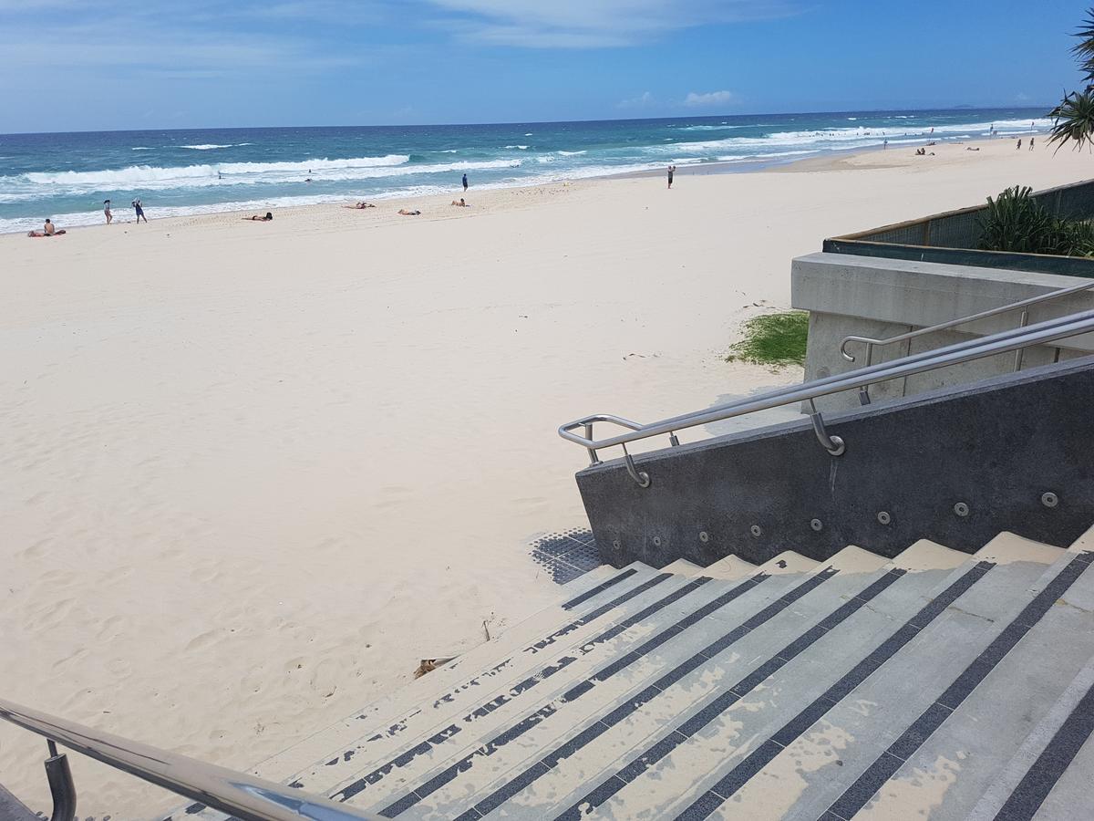The Sands Surfers Paradise Extérieur photo